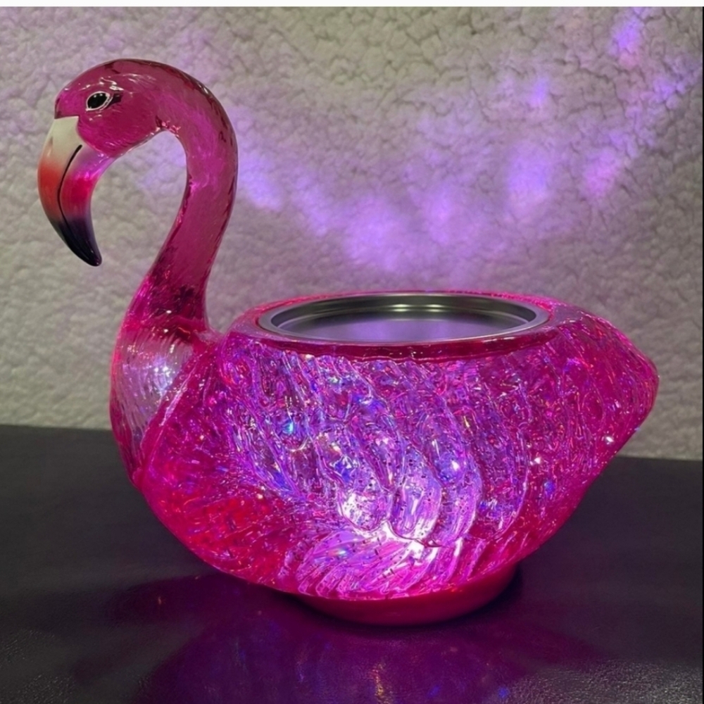 NWT Bath & BODY Works FLAMINGO 3 WICK LIGHT UP FLAMINGO ๐๐ - Picture 5 of 8